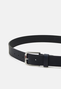 Tommy Jeans AUSTIN - Cinturón - dark night navy