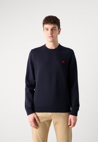 Thumbnail Image 4