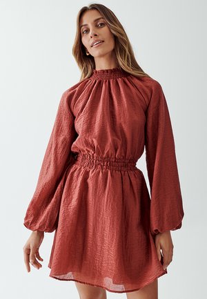 REBECCA  - Day dress - rust