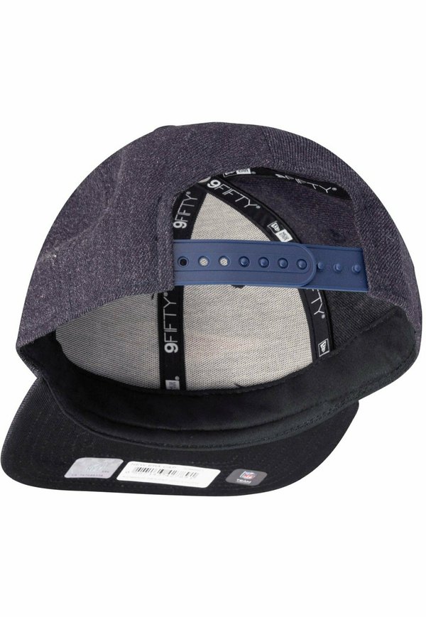 FIFTY NEW ENGLAND PATRIOTS – Cap