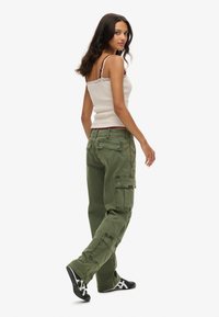 Superdry & Co STRAIGHT - Cargobroek - thyme green