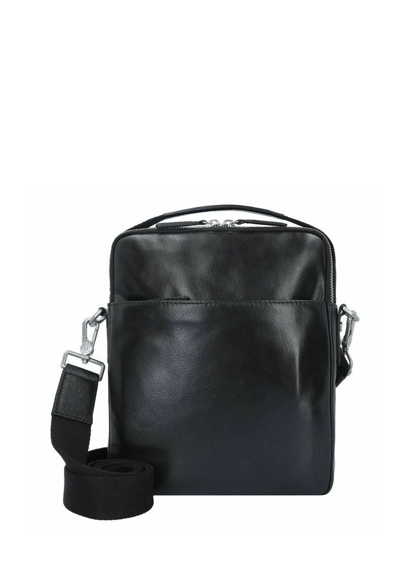 Borsa a spalla in pelle nera con una superficie liscia, tasca frontale con zip e tracolla rimovibile. Dotata di hardware argentato e un design minimalista.