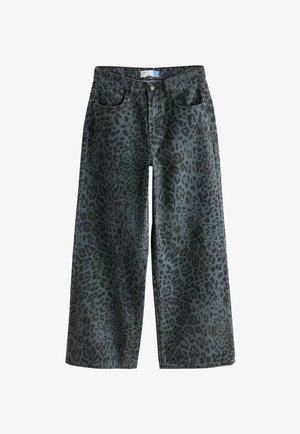 Next, - Wide leg