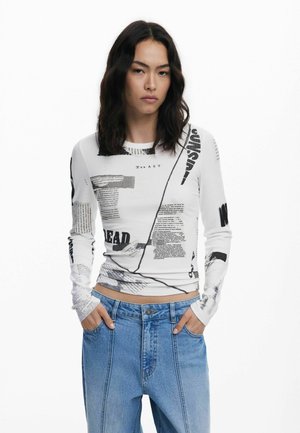 Desigual NEWSPAPER  - Blouse - white