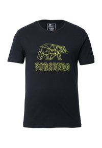 Zwart T-shirt met een geometrische gele beerafbeelding en het woord "FORSBERG" eronder in een vet, bloklettertype. Korte mouwen.