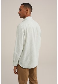 WE Fashion THE LINEN - Majica - green
