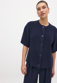 NA-KD SHORT SLEEVE - Kardigán - navy