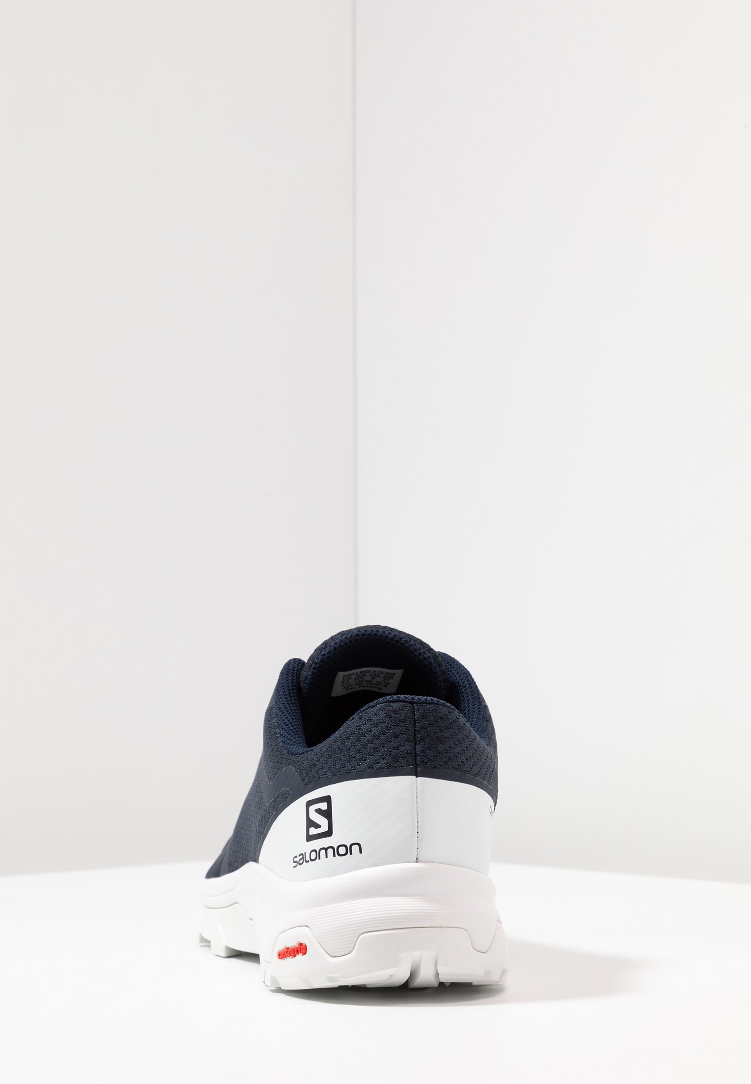 Salomon OUTBOUND Fjellsko navy blazerwhite Zalando.no Salomon OUTBOUND Fjellsko navy blazerwhite Zalando.no