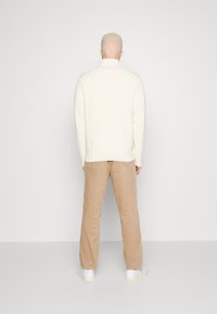 Lindbergh HALF ZIP - Stickad tröja - cream white