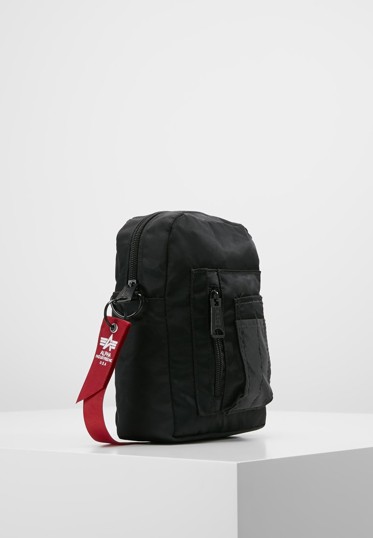 Alpha Industries CREW CARRY BAG - Cross body bag - black - Zalando