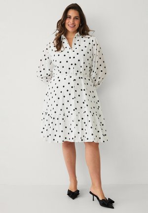 MIT RÜSCHE - Blusenkleid - white