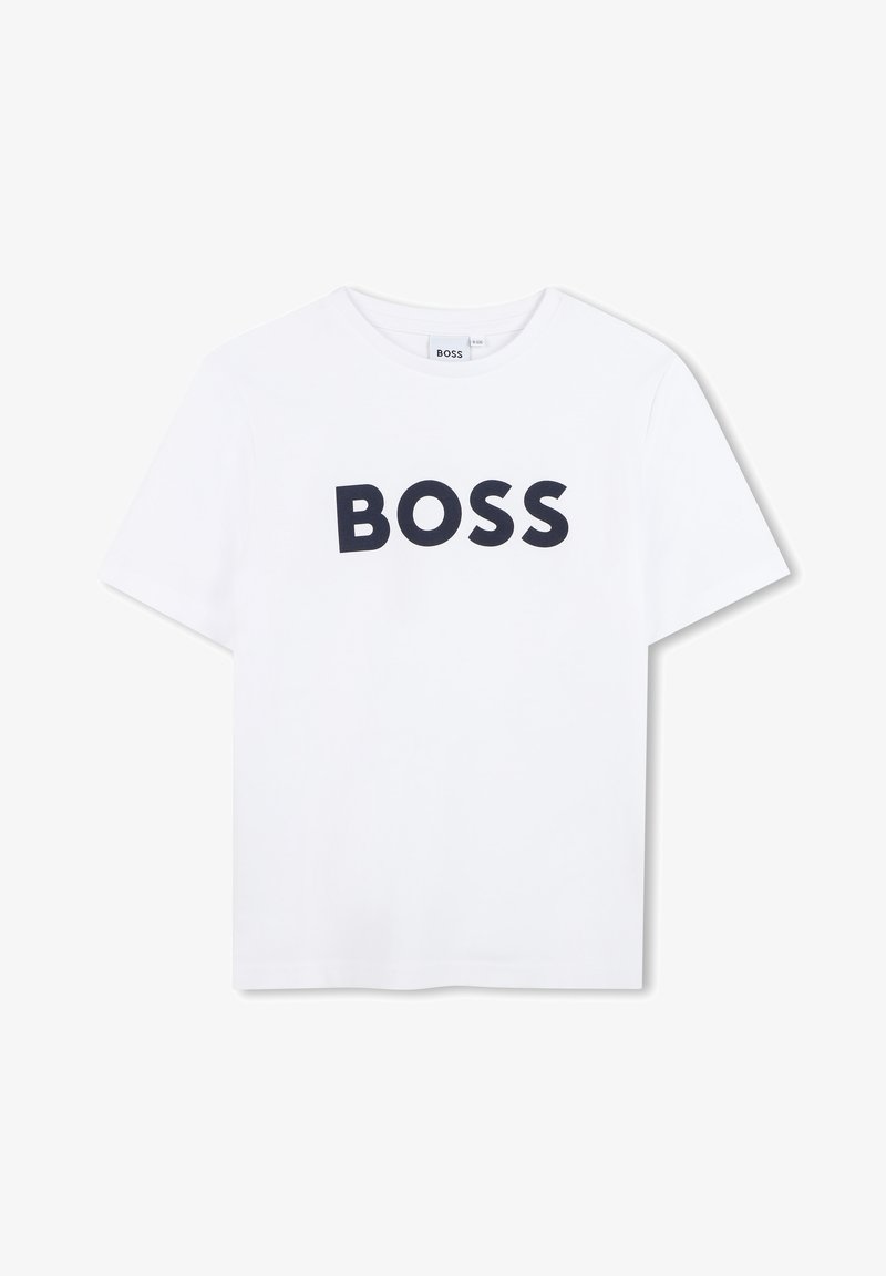 Maglietta bianca in cotone con un grande logo blu navy "BOSS" sul davanti. Collo tondo classico e maniche corte con una vestibilità comoda.