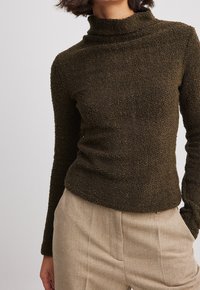 NA-KD Maglione - khaki