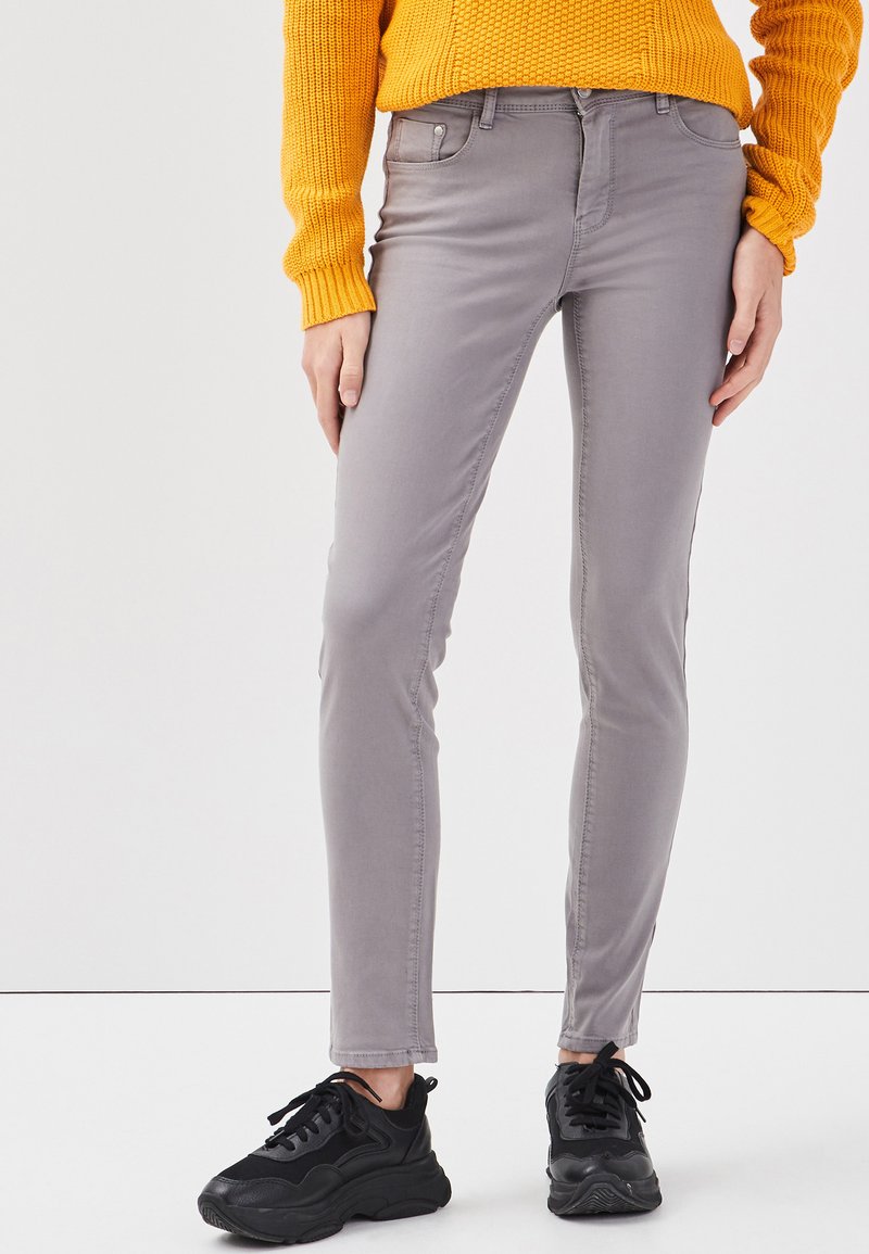 Cache Cache 5-POCKET - Jeans Skinny Fit - grey