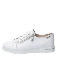 Baskets en cuir blanc avec bout arrondi, fermeture à lacets, zip latéral et subtils accents argentés sur la semelle. Semelle en caoutchouc plate pour le confort.