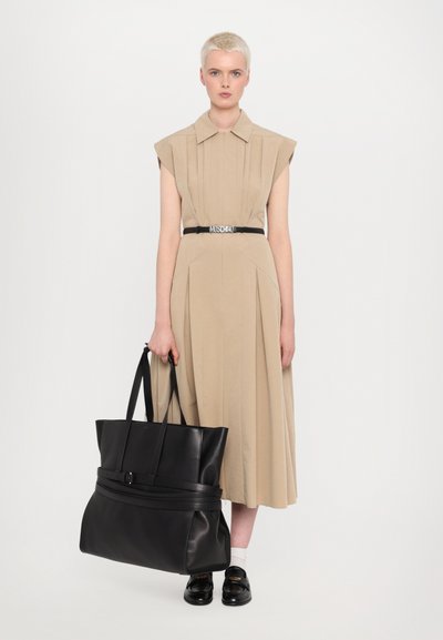 MOSCHINO TIE ME - Tote bag - nero