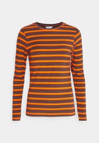 Langsleeve T-shirt van zachte stof, voorzien van horizontale bruine en oranje strepen. Ronde halslijn en aansluitend ontwerp.