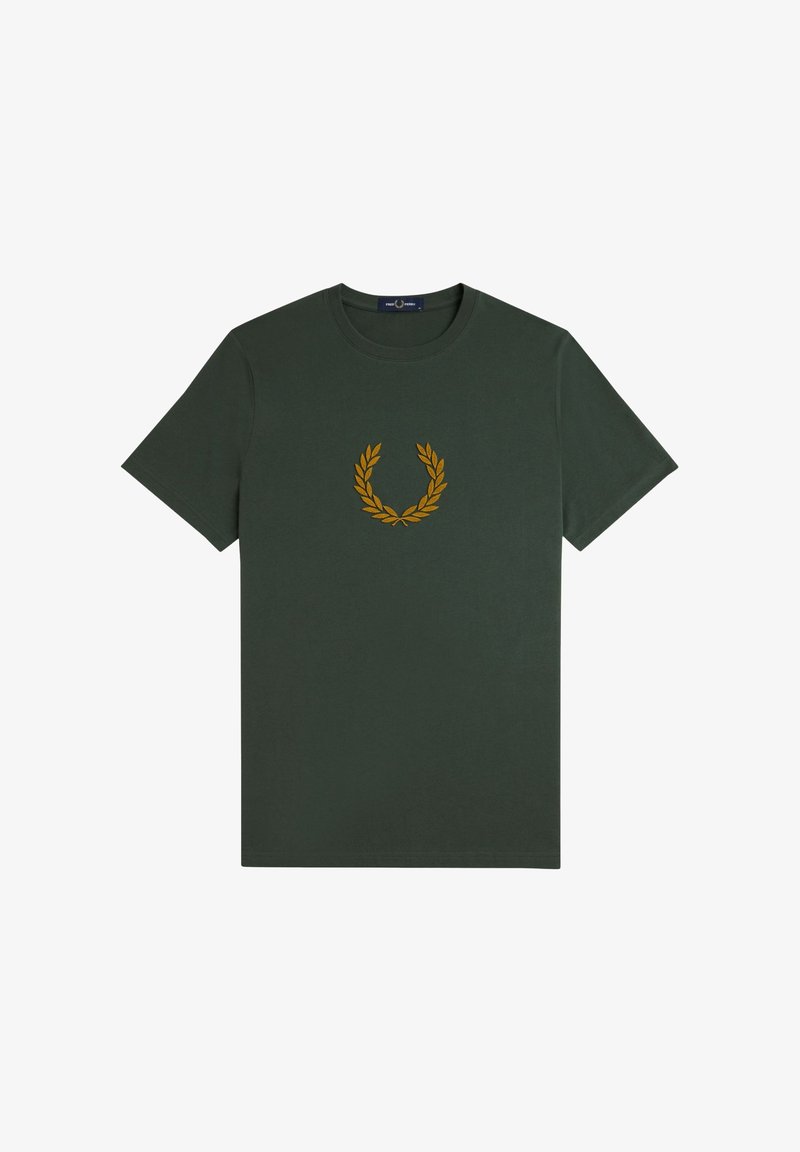T-shirt in cotone verde scuro con scollo rotondo e maniche corte. Presenta un design ricamato in oro a forma di corona di alloro sul petto.