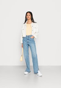 VILA VIDREAMERS NEW NOOS - T-shirt básica - golden haze