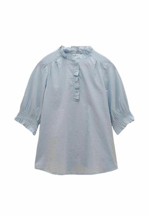 Hellblaue, langärmelige Bluse mit gerafftem Kragen und Knopfleiste, geschnürten Manschetten und dezentem vertikalem Streifenmuster.