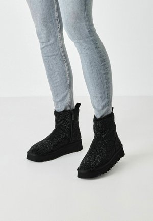 Tamaris Vinterstövlar - black glam