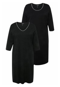 Schwarze Nachthemdchen, eines mit V-Ausschnitt und weißen Punkten, das andere mit rundem Ausschnitt. Beide haben kurze Ärmel und eine glatte Textur.