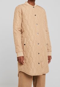 Kaffe Overgangsjakke - beige