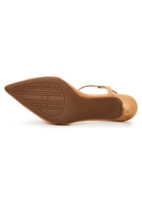 Cesare Gaspari Decolleté - beige