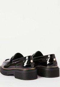 Lipsy CHUNKY RAND REGULAR FIT - Mokasīni - black