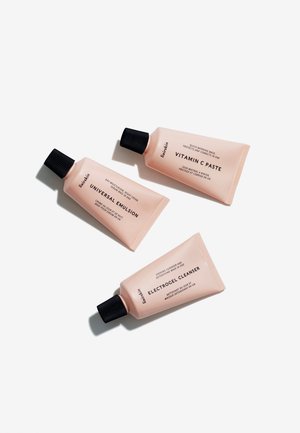 THE GOOD SKIN TRIO MINI SET - Huidverzorgingsset - -