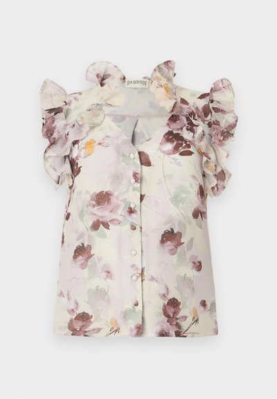 Φλοράλ μπλούζα με κοντά μανίκια, βολάν στους ώμους, μπροστινό κούμπωμα με κουμπιά και μοτίβα λουλουδιών σε παστέλ ροζ, μωβ και πράσινο σε εκρού φόντο.