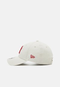 New Era LEAGUE ESSENTIAL UNISEX - Gorra - offwhite
