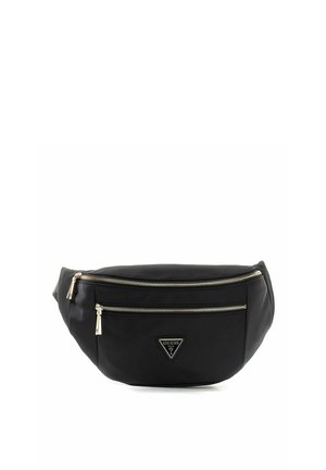 Banane noire avec deux compartiments zippés, fermetures dorées et un logo triangulaire Guess à l'avant, sur fond blanc.