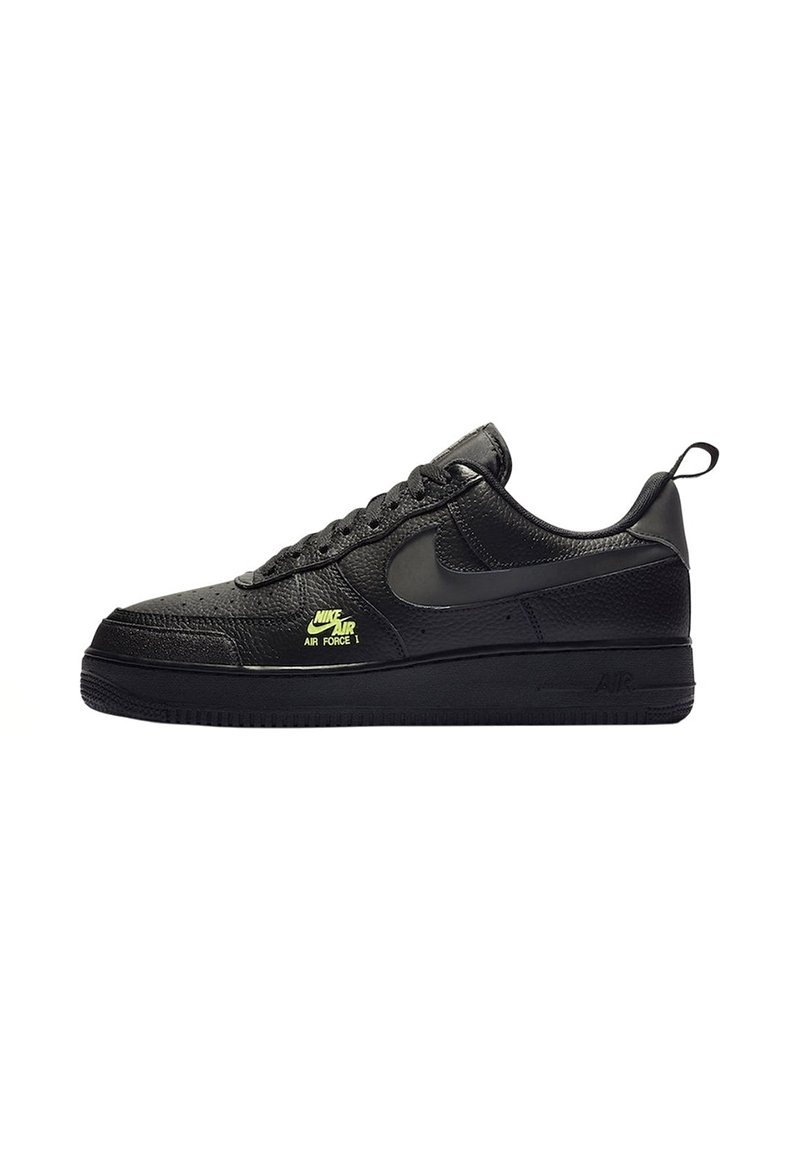 black air force 1 07 se premium trainers