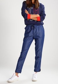 Tommy Hilfiger Sudadera - dark blue