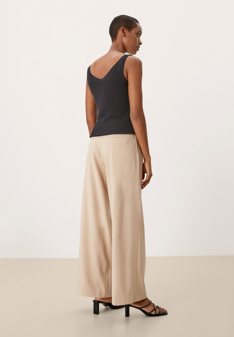 Damen T-Shirts | s.Oliver BLACK LABEL Top black/schwarz - QL46653 Damen T-Shirts | s.Oliver BLACK LABEL Top black/schwarz - QL46653