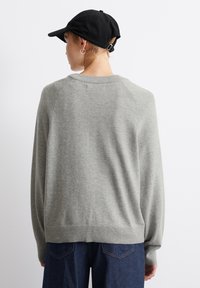 Marc O'Polo DENIM CREW  - Που λόβερ - stone melange