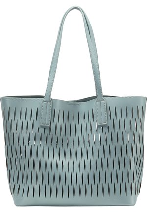 Sac fourre-tout bleu clair avec bretelles doubles et motif de découpes en forme de losanges allongés sur le corps.