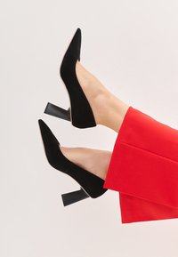 Cesare Gaspari - Pumps - black Thumbnail-Bild 1