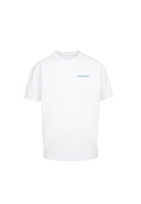 Hvid bomulds t-shirt med kortærmede, rund hals, og et lille, turkist grafisk logo på venstre brystområde.