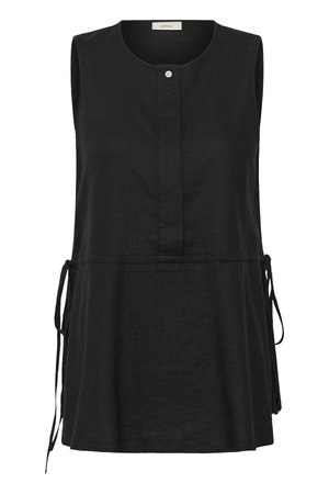 Varrukateta mustast linast topp ümar kaelusega, osaline ees nupuga sulgur, ja külgedel paelad kohandatava sobivuse jaoks.