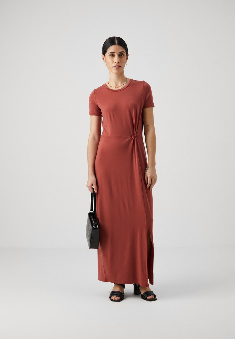 Vero Moda Petite VMAVA LULU ANCLE DRESS PETITE - Maxi dress - marsala/red -  Zalando.ie