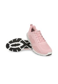 Scarpe sportive rosa chiaro realizzate in mesh traspirante con parte superiore texturizzata, sottopiede bianco e suola in gomma nera con battistrada a motivo.