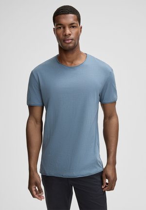 Heren t-shirt met korte mouwen in lichtblauw, gemaakt van zachte stof, met een ronde hals en een relaxte pasvorm, met gestikte accenten op de randen.