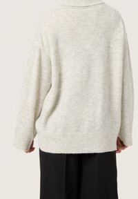 Soaked in Luxury Sweter