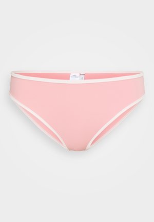 Roze bikini-slip met witte rand, voorzien van een gladde textuur en een mid-rise ontwerp. Geen zichtbare patronen of hardware-details.