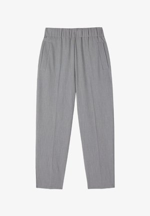 Pantalon gris clair à jambes droites avec ceinture élastique et poches fendues de chaque côté, fabriqué en tissu texturé.