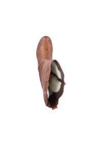 Bottine en cuir marron avec doublure intérieure douce, design anglé, fermeture éclair sur le côté et une anse pour un enfilage facile. Texture lisse, bout arrondi.