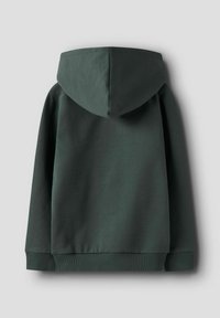 Tmavě zelená mikina s kapucí klasického střihu, s žebrovanými manžetami a lemem, vyrobená z měkké texturované látky.
