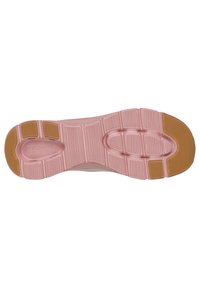 Suela de zapatilla deportiva Skechers en goma rosa y beige, con un patrón texturizado que presenta surcos y acentos circulares para una mejor tracción.